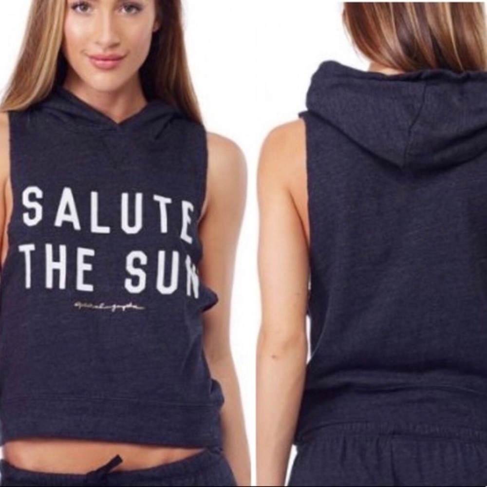 Spiritual gangster salute the sun hoodie size small charcoal